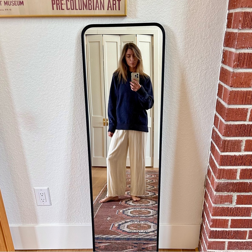 VTG Navy Sweater 100% Cotton